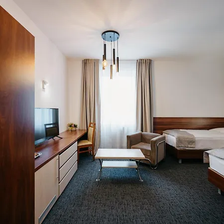 Color Hotel