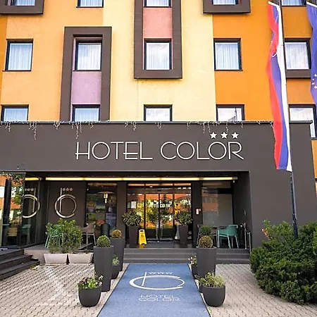 Hotel Color 3*