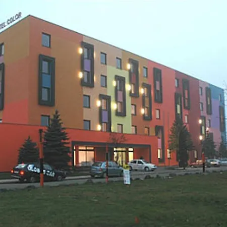 Hotell Color 3*