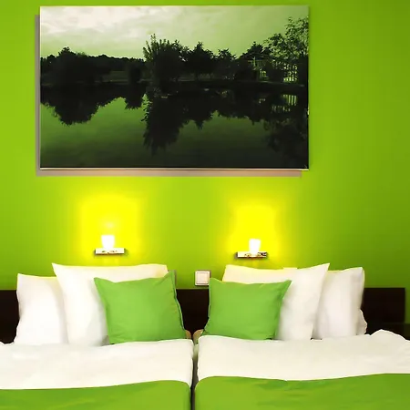 Color Hotell 3*