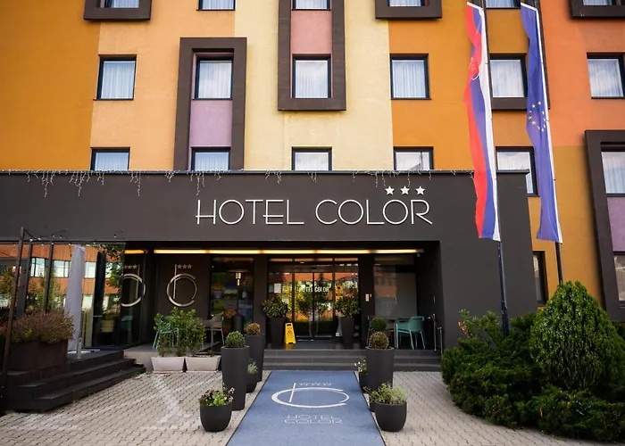 Color 3* ברטיסלאבה